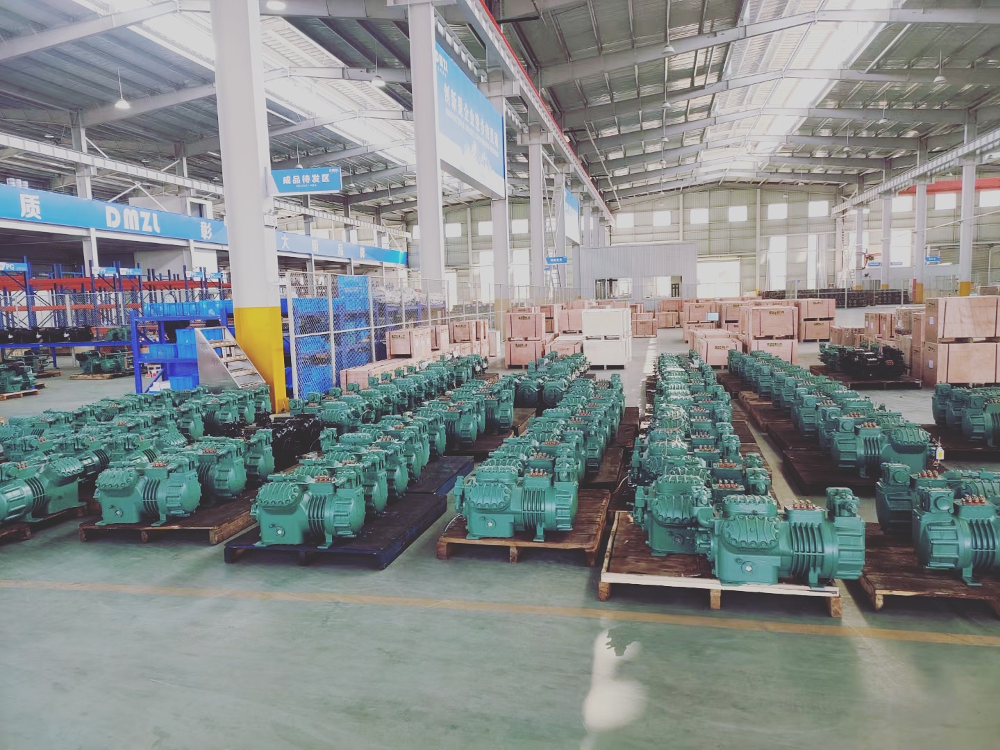 DMZL 6-Cylinder Semi-Hermetic Piston Compressor 20-50HP